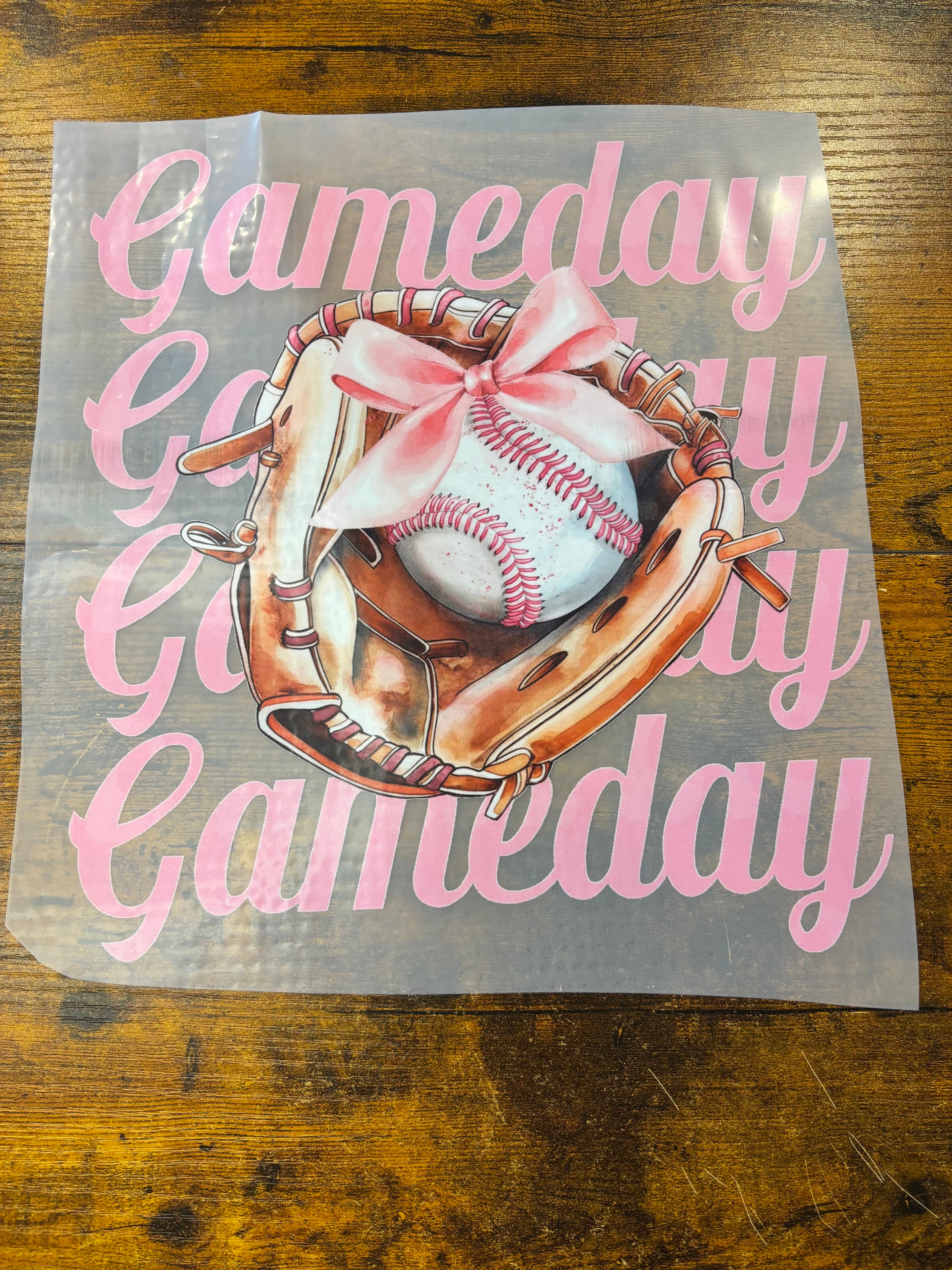 Pink mit game day